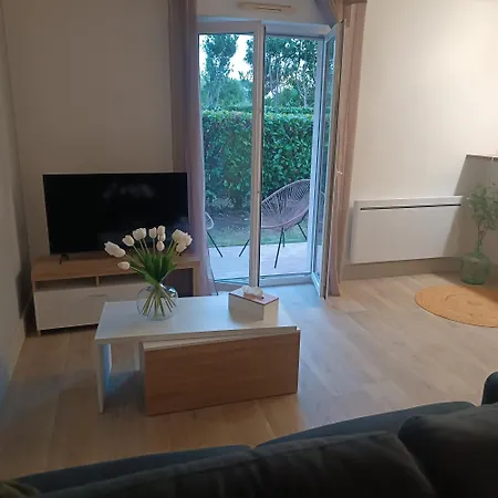 Le Petit Jardin, Parking Апартаменты *